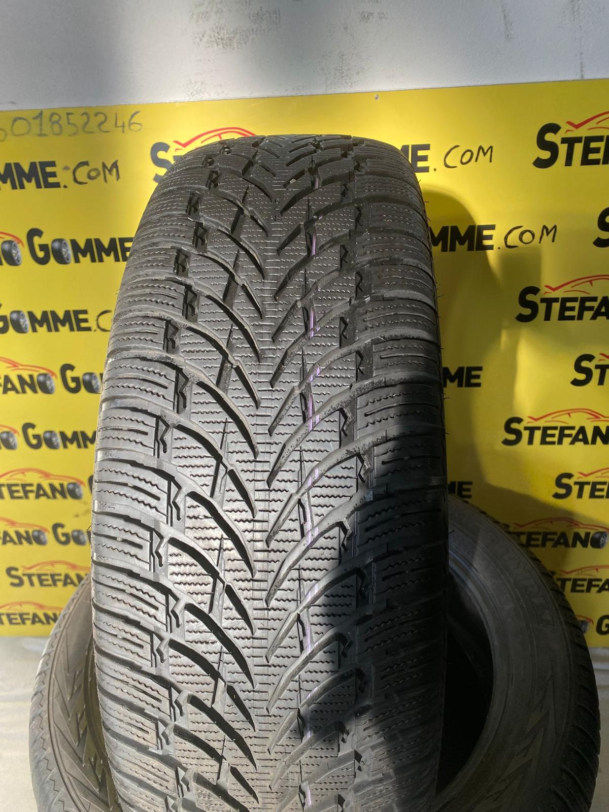 Nokian 235 55 20 105H