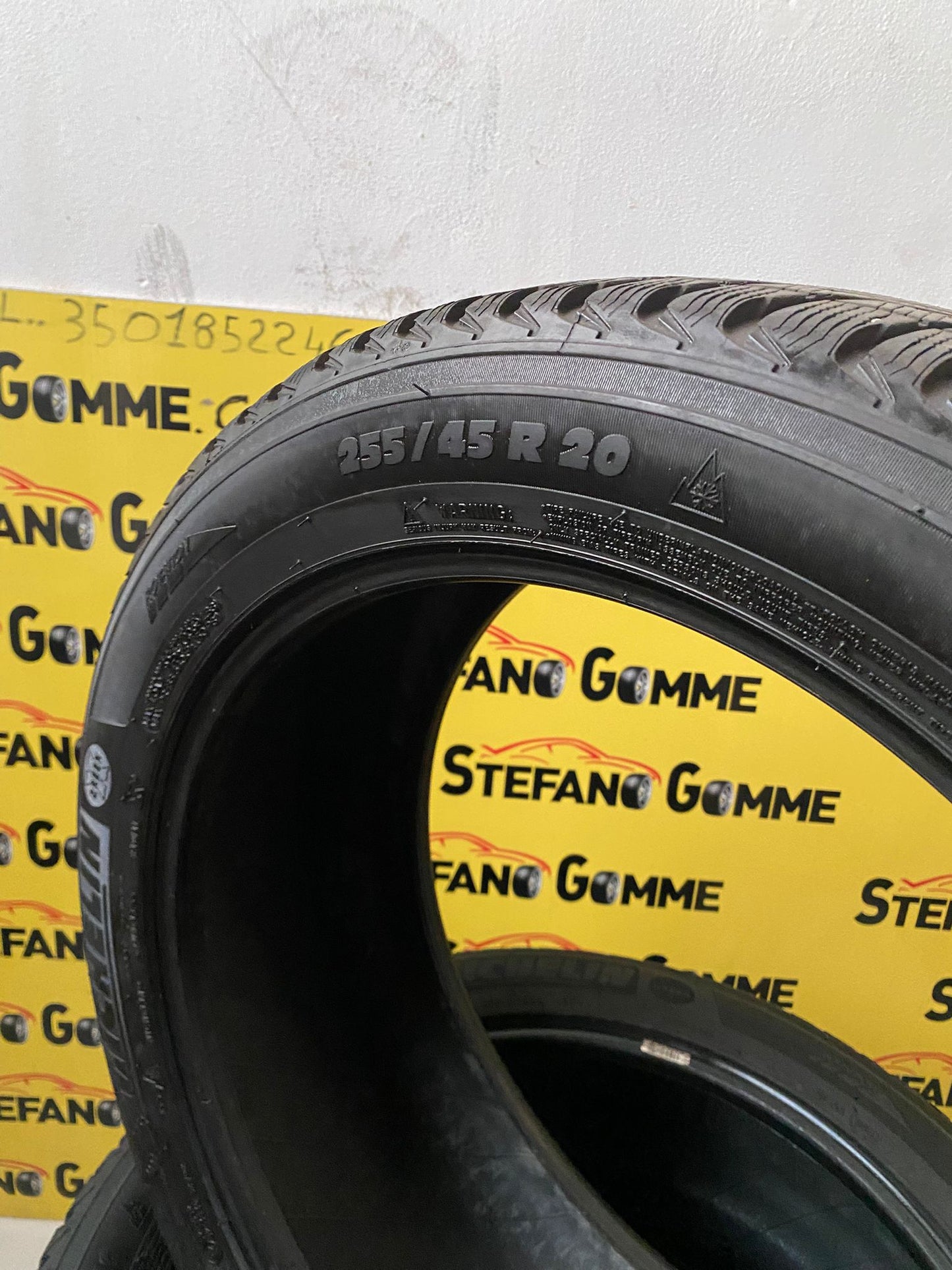 Michelin 255 45 20 105V