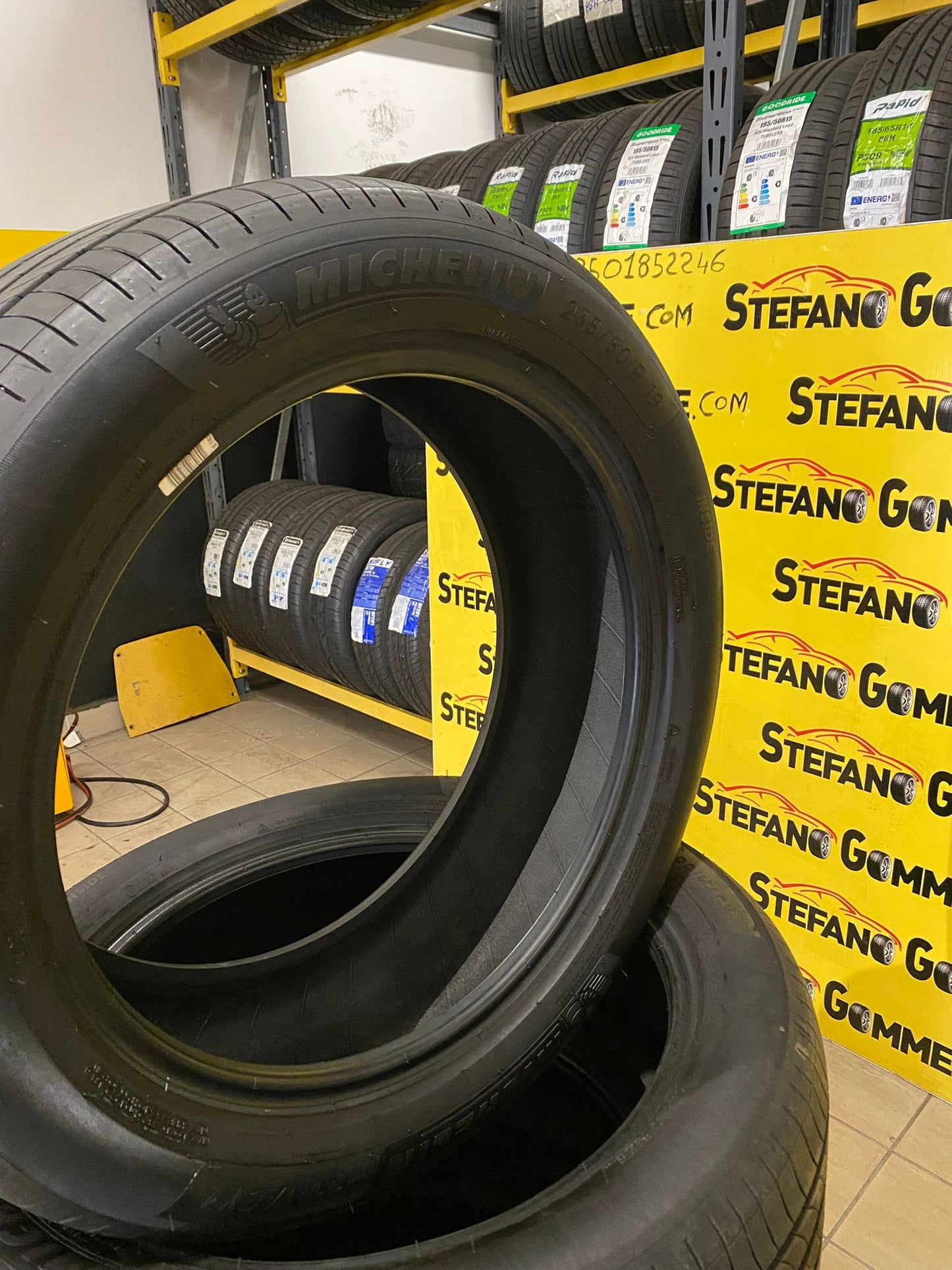 MICHELIN 235/50 19 102V