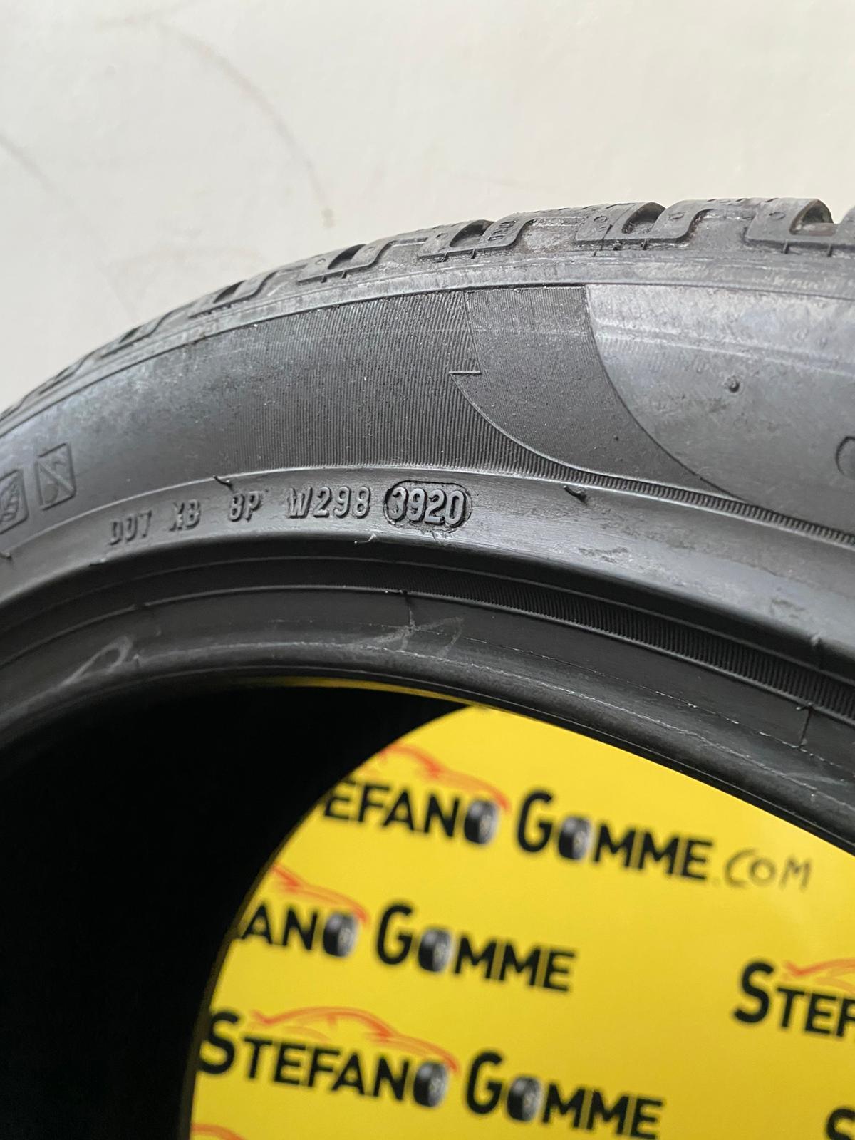 Pirelli 285 40 22 110V