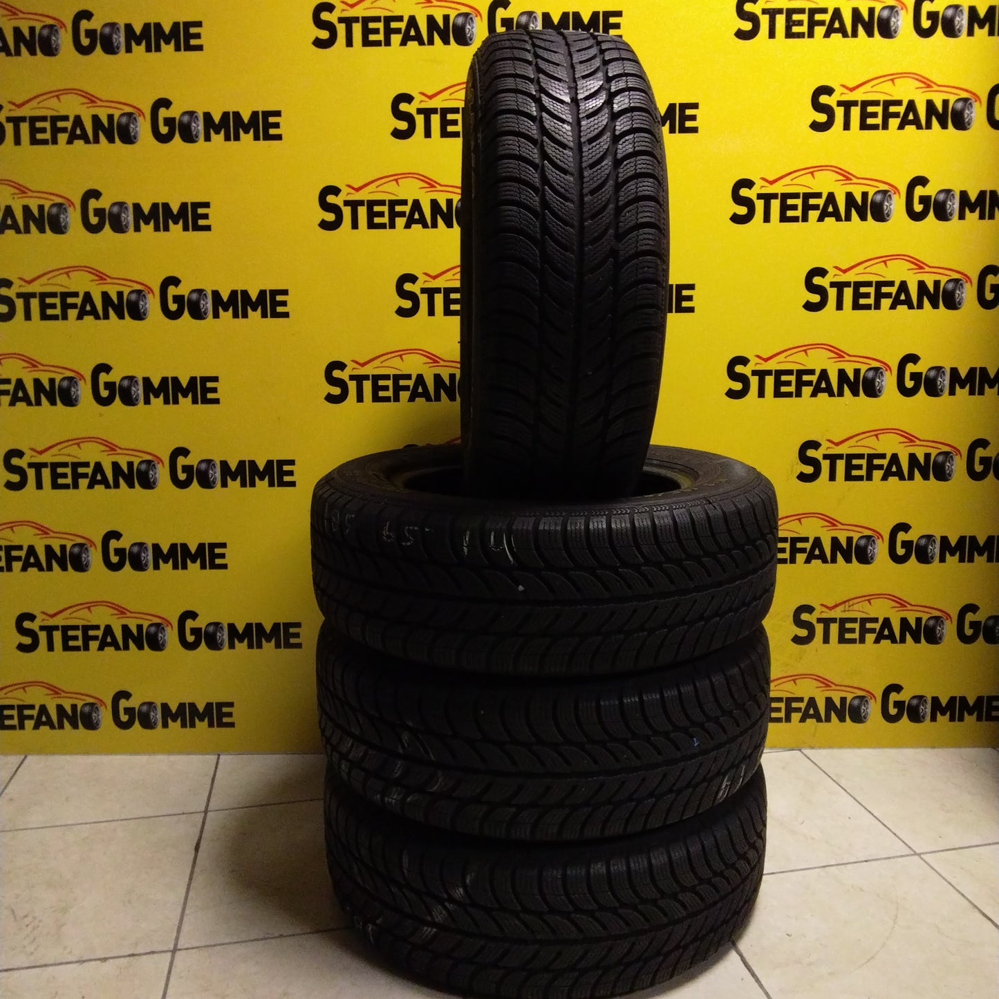 Gomme 185/65/14 86T marca SAVA