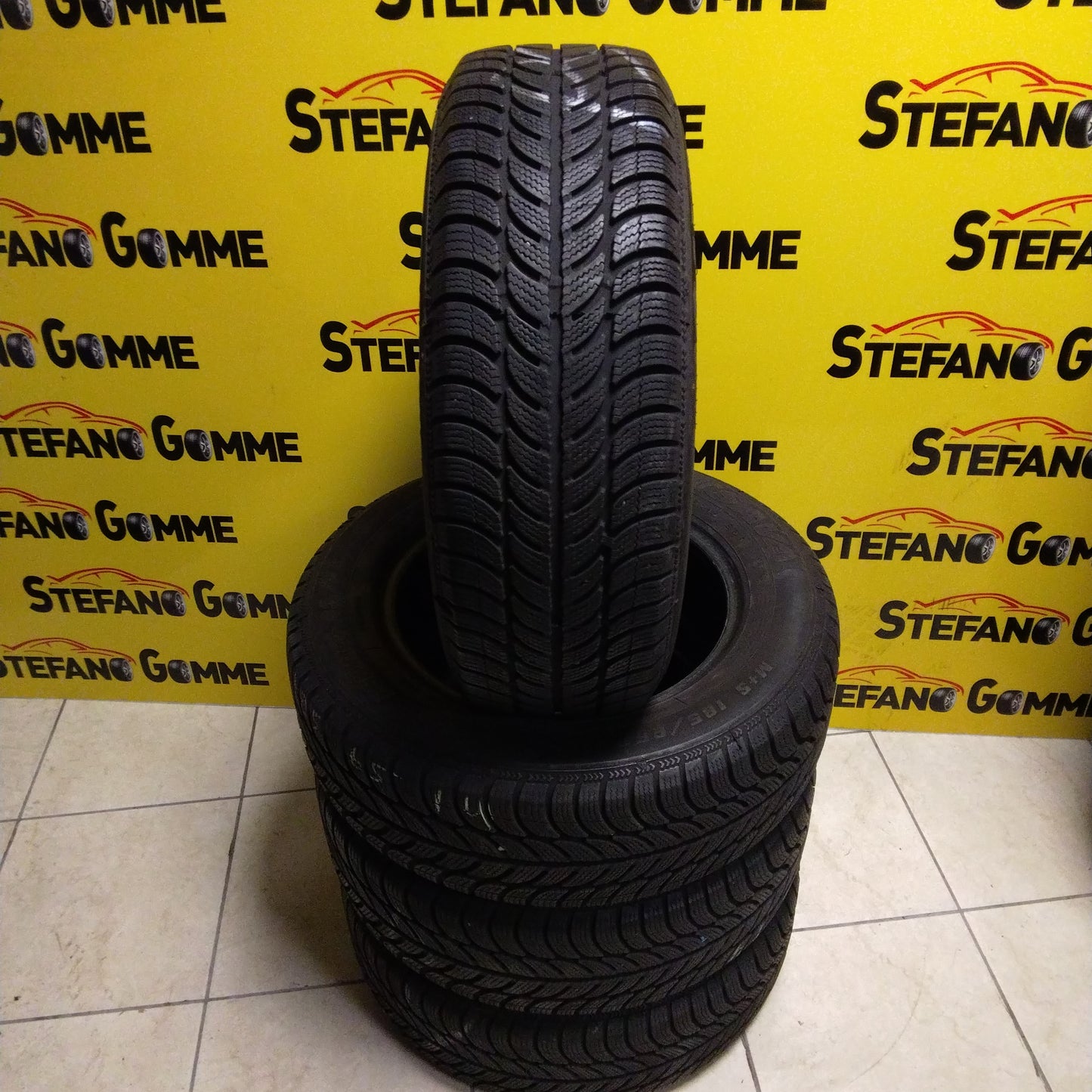 Gomme 185/65/14 86T marca SAVA