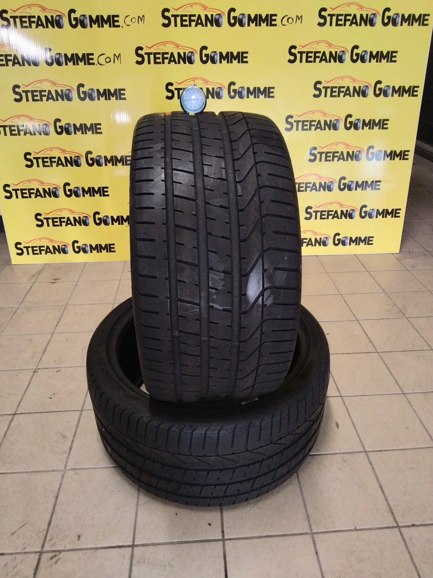 Gomme 285/30/19 98Y Pirelli