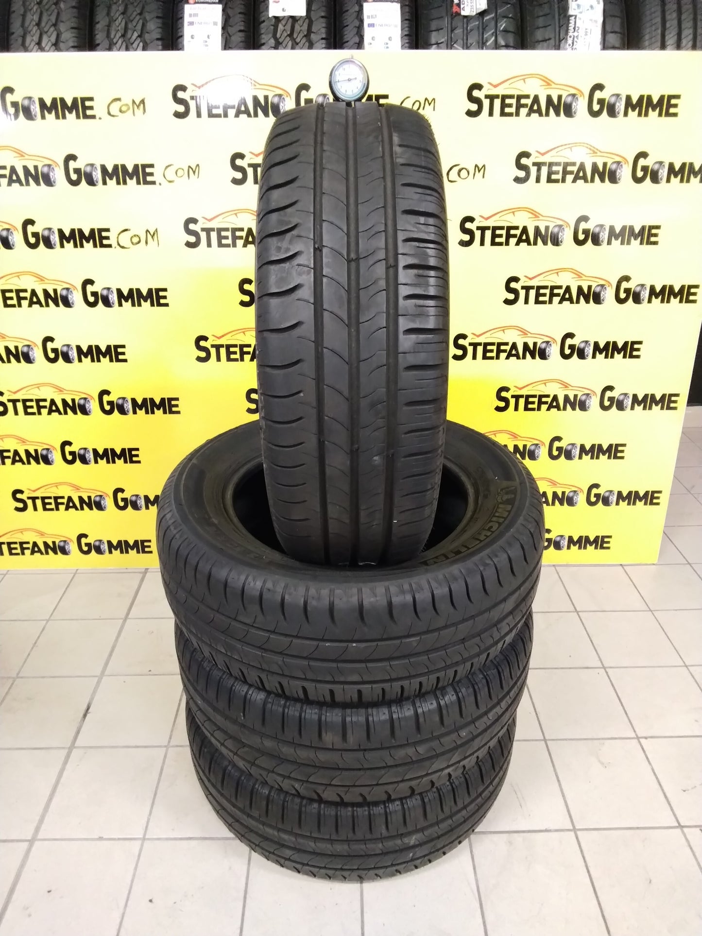 Gomme 215/60/16 95V Michelin