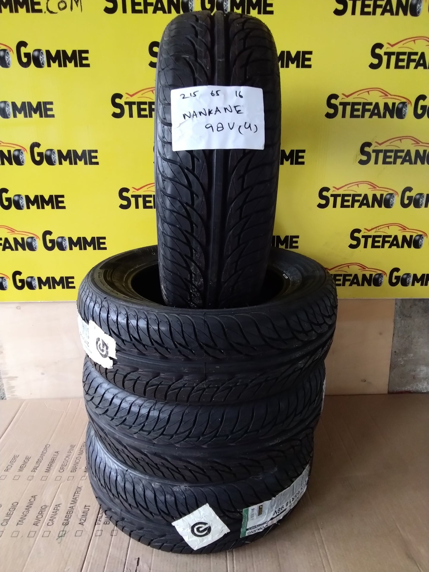 215/65R16 98v Nankang nuovo