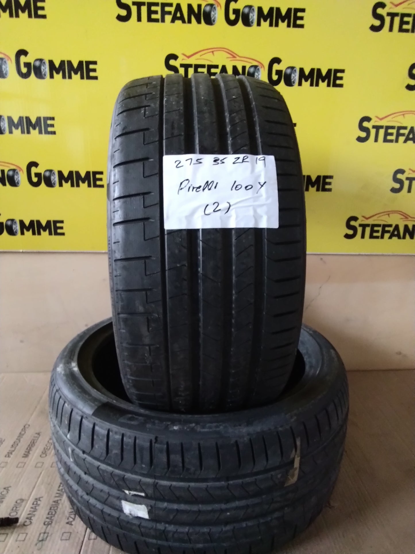 275/35ZR19 100Y PIRELLI nuovo