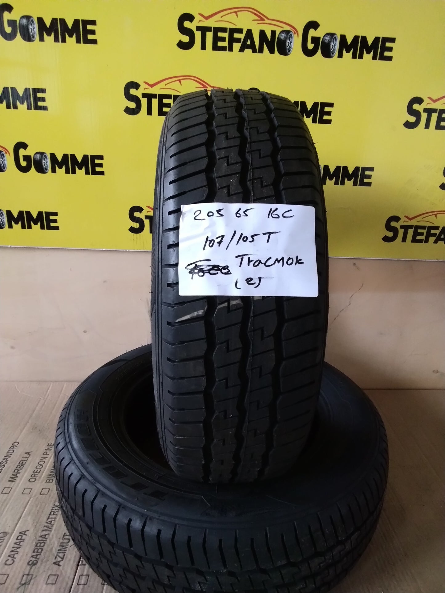 205/65R16C 107/105T tracmak nuovo