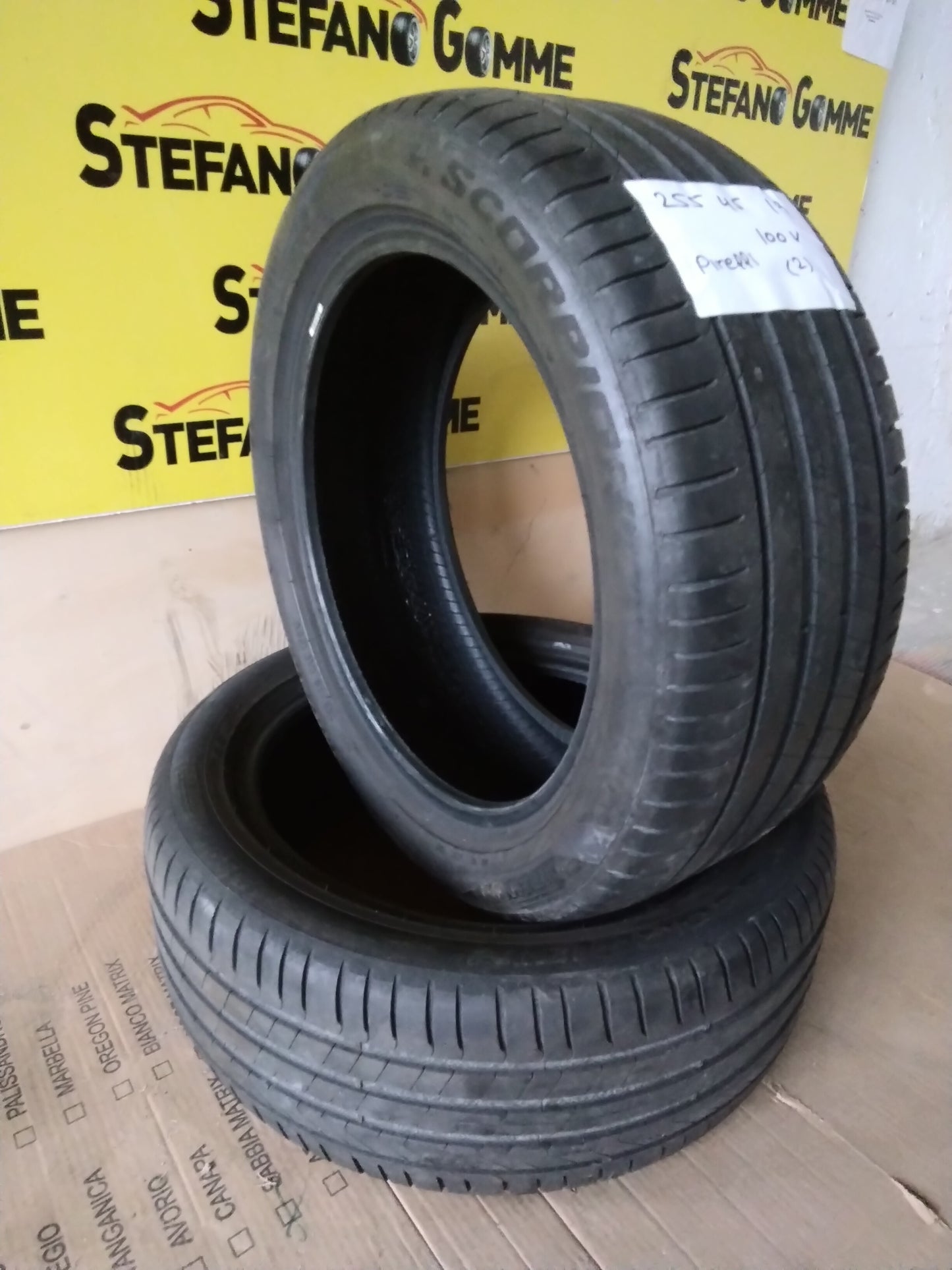 255/45R19 100V PIRELLI