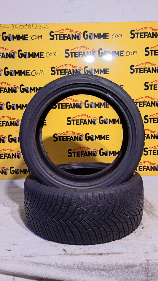Firestone 235 40 18 96v