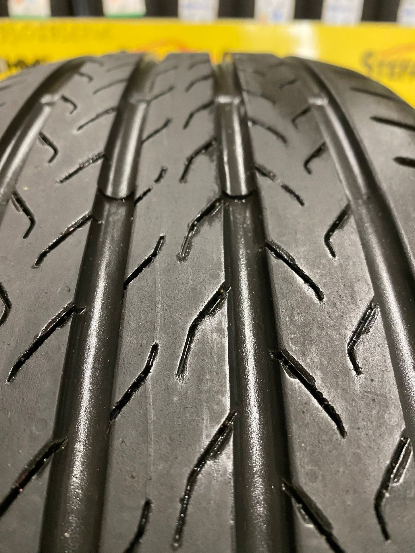 CONTINENTAL 235/65 17 108V