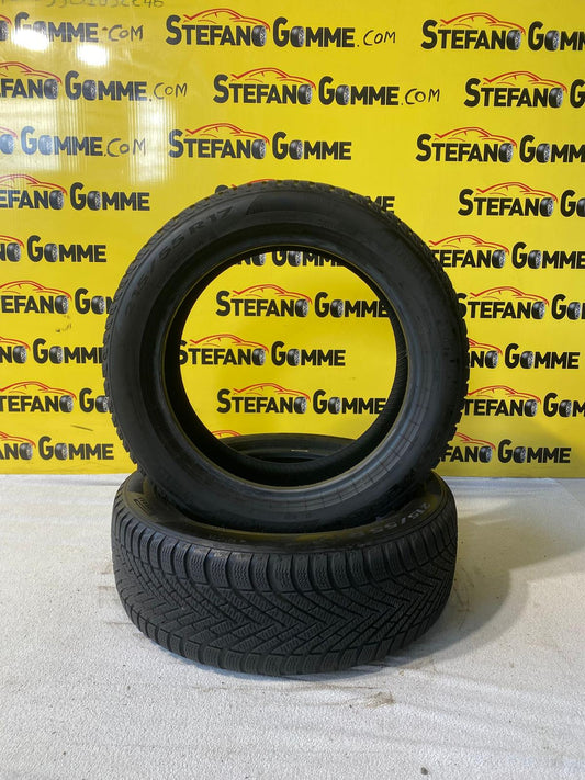 Pirelli 215 55 17 98V