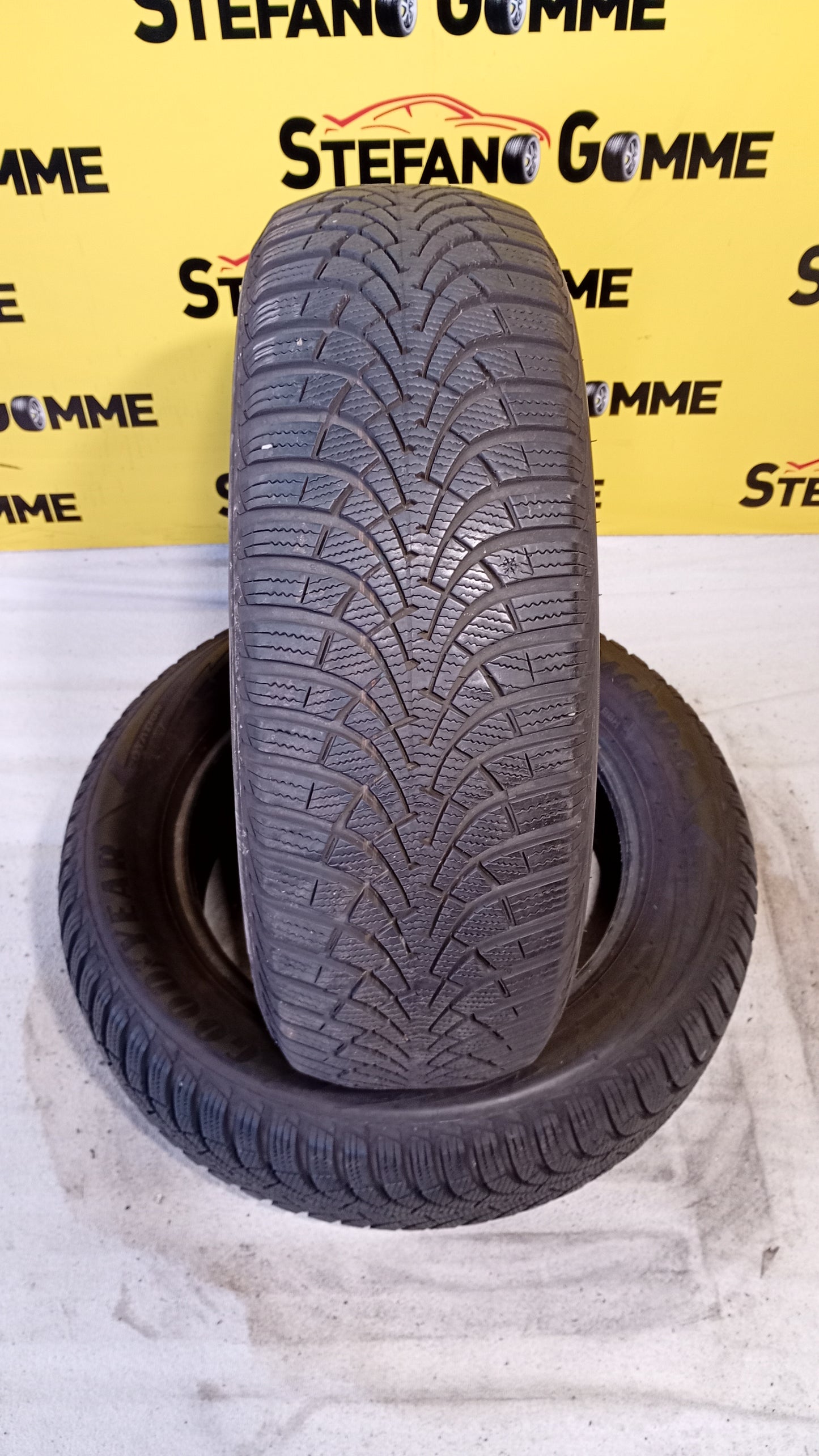 Goodyear 205 60 16 96h