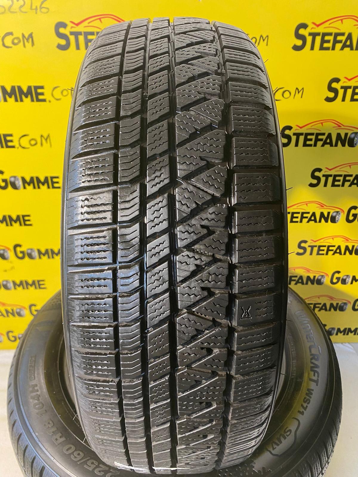 Kumho 225 60 18 104H